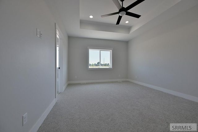 837 E 1560 N, Shelley, ID 83274