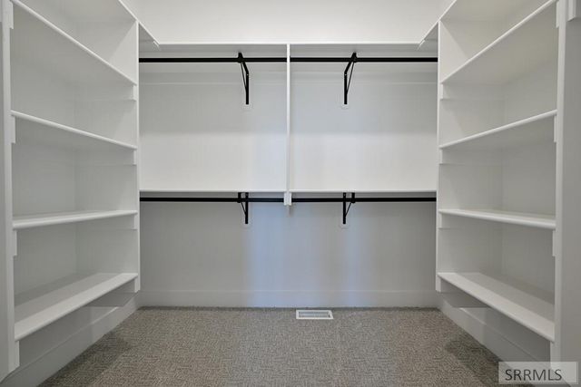 837 E 1560 N, Shelley, ID 83274