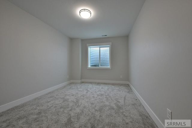 837 E 1560 N, Shelley, ID 83274