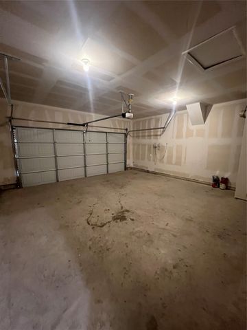 711 Camden Drive, Lavon, TX 75166