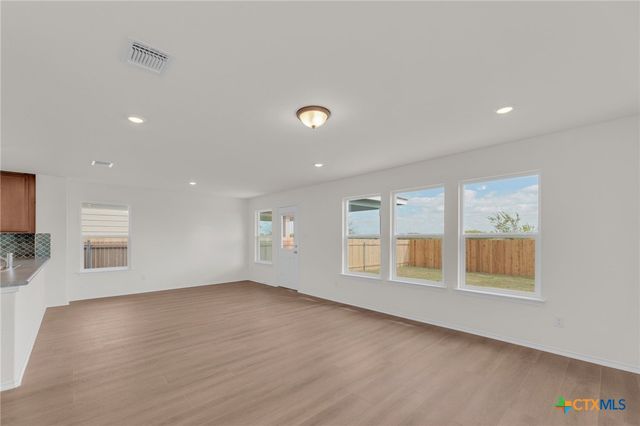 1925 Jadd Street, Belton, TX 76513