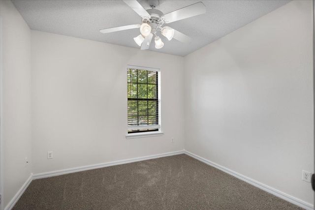 703 Daniel St, Gladewater, TX 75647
