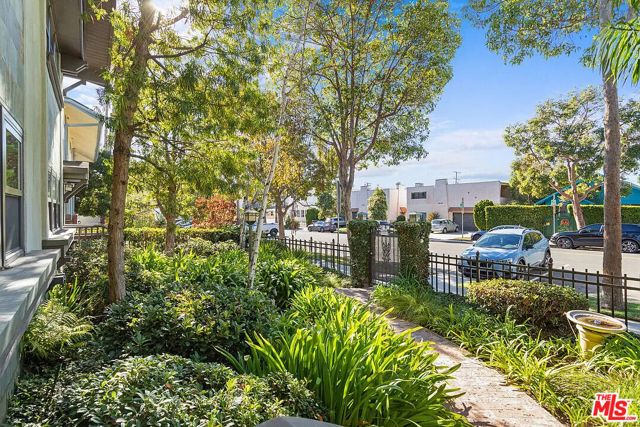 1511 12th Street, Santa Monica, CA 90401