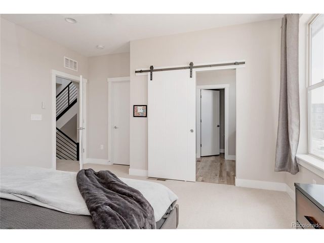 8952 E 47th Ave, Denver, CO 80238