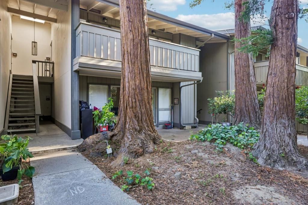 Image 4 of property listing at 150 Saratoga Avenue 362, Santa Clara, CA 95051