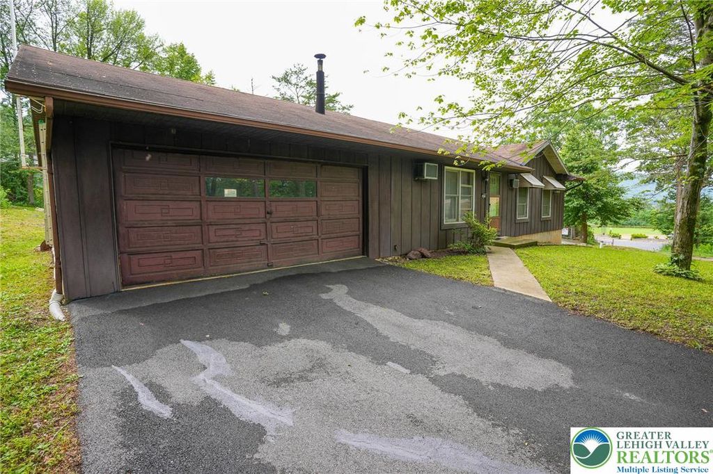 609 Mill Street, Bowmanstown Boro, PA 18071