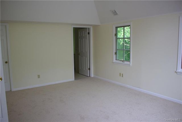 16 Springhurst Park, Dobbs Ferry, NY 10522
