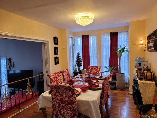 16 Springhurst Park, Dobbs Ferry, NY 10522