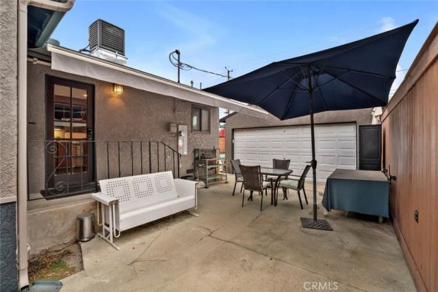 322 S Lincoln Street, Burbank, CA 91506