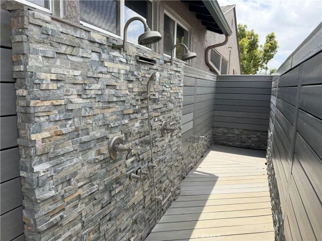 322 S Lincoln Street, Burbank, CA 91506