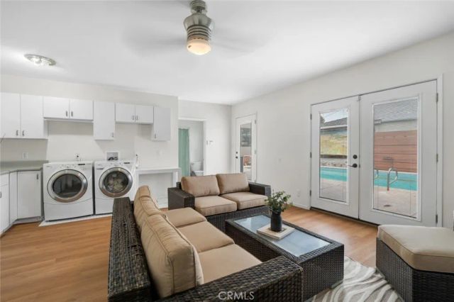322 S Lincoln Street, Burbank, CA 91506
