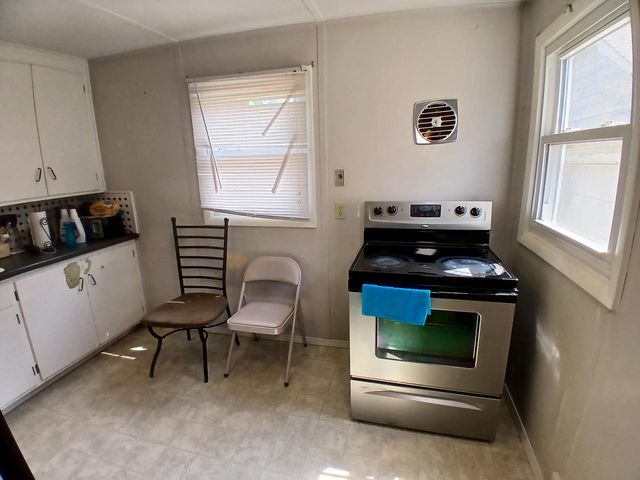 1415 S KERNAN STREET, Appleton, WI 54915