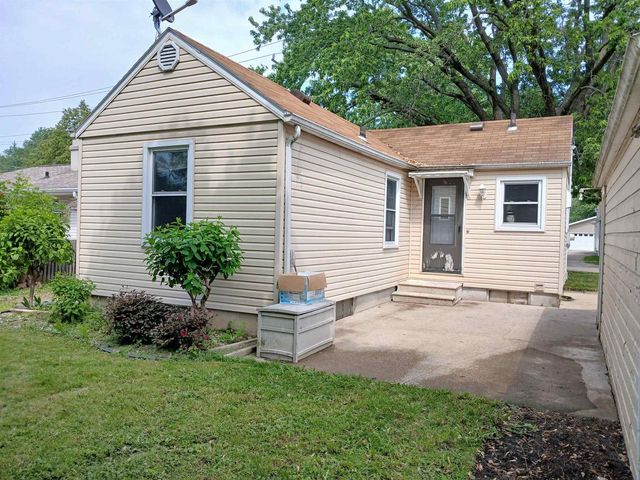 1415 S KERNAN STREET, Appleton, WI 54915