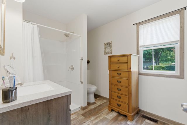 224 Kelly Street, Hobart, IN 46342