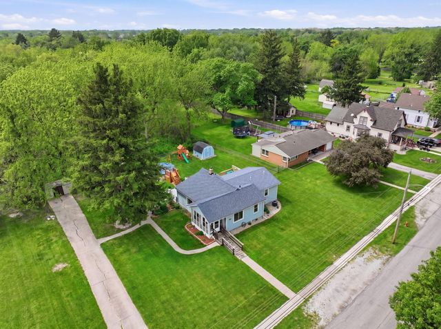 224 Kelly Street, Hobart, IN 46342