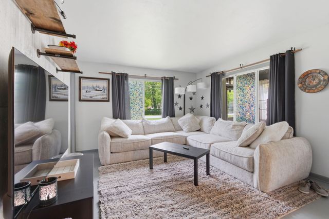 224 Kelly Street, Hobart, IN 46342