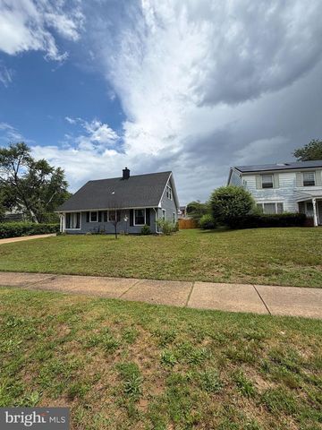 5 BARKER LN, Willingboro, NJ 08046