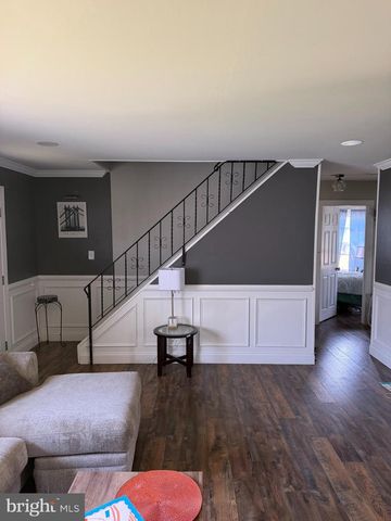 5 BARKER LN, Willingboro, NJ 08046