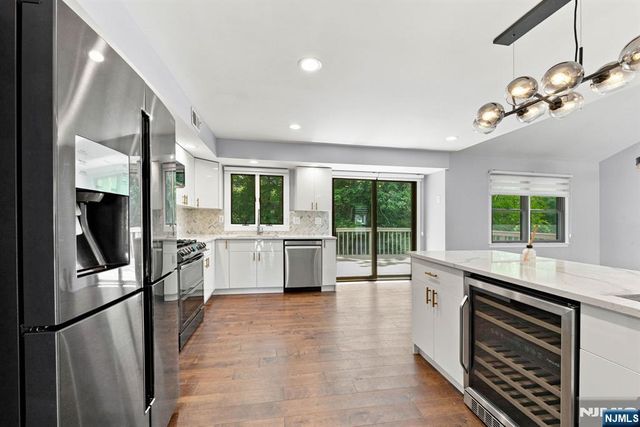 91 Chaffee Circle, Norwood, NJ 07648