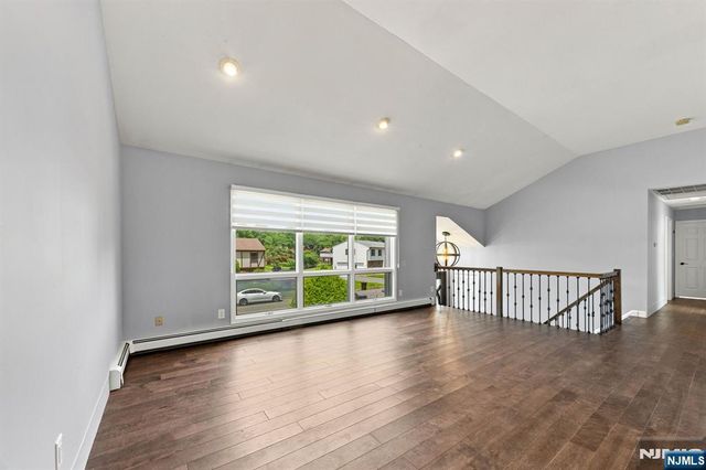 91 Chaffee Circle, Norwood, NJ 07648