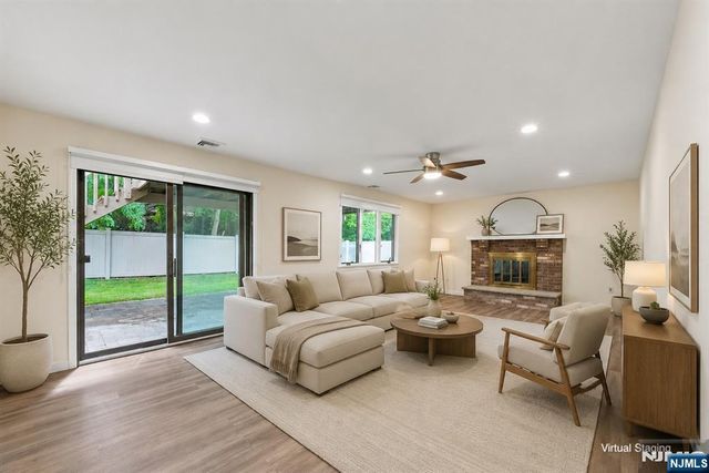 91 Chaffee Circle, Norwood, NJ 07648