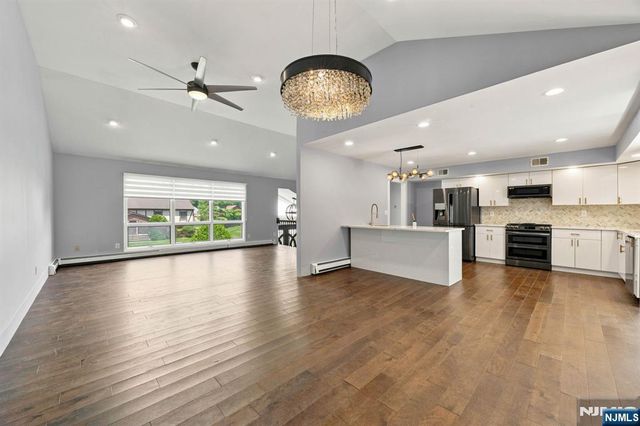 91 Chaffee Circle, Norwood, NJ 07648