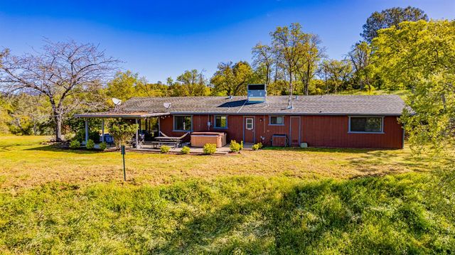 33067 Blue Vista Court, Coarsegold, CA 93614