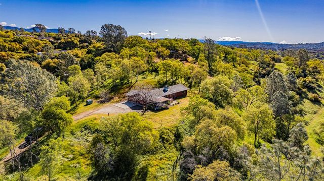 33067 Blue Vista Court, Coarsegold, CA 93614