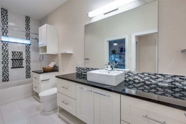 3772 Seguin Drive, Dallas, TX 75220
