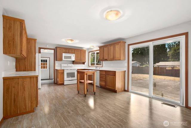 15441 SE 144th Place, Renton, WA 98059