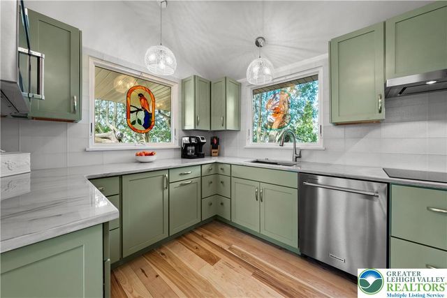 436 East Macada Road, Bethlehem City, PA 18017