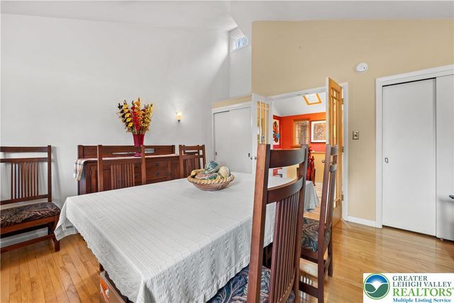 436 East Macada Road, Bethlehem City, PA 18017