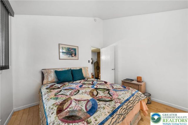 436 East Macada Road, Bethlehem City, PA 18017