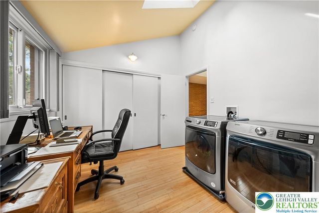 436 East Macada Road, Bethlehem City, PA 18017