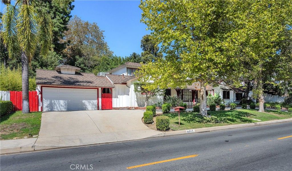 4317 Petit Avenue, Encino, CA 91436 — photo 3
