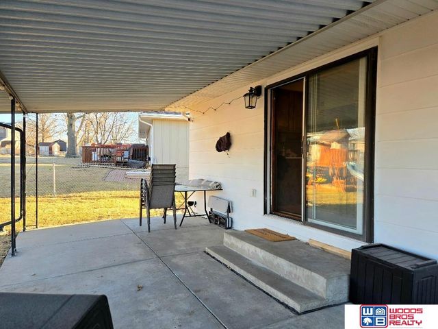 2324 N 74th Street, Lincoln, NE 68507