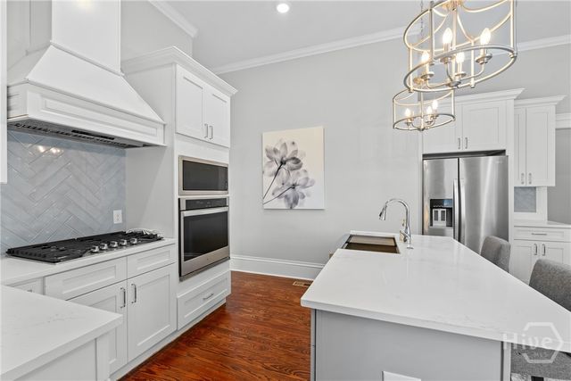 407 W 35th Street, Savannah, GA 31401