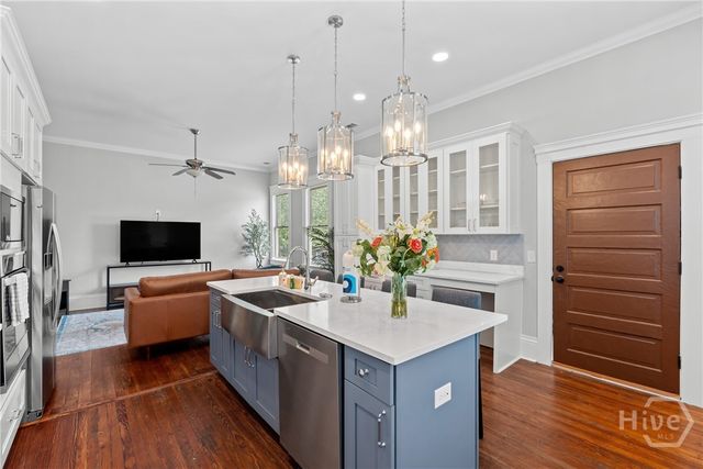 407 W 35th Street, Savannah, GA 31401