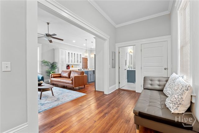 407 W 35th Street, Savannah, GA 31401