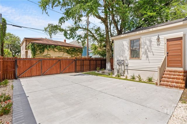 407 W 35th Street, Savannah, GA 31401