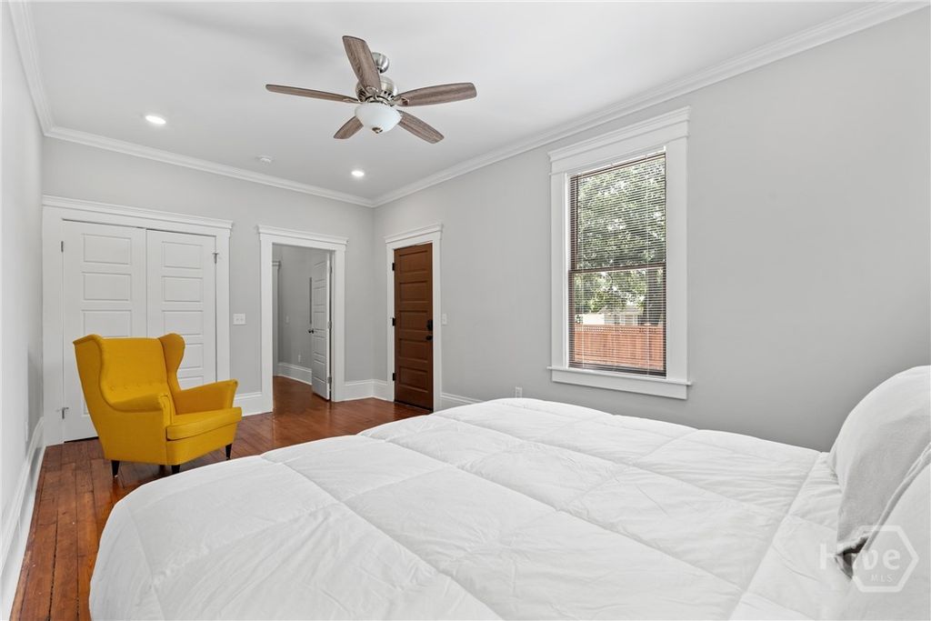 Image 29 of property listing at 407 W 35th Street, Savannah, GA 31401