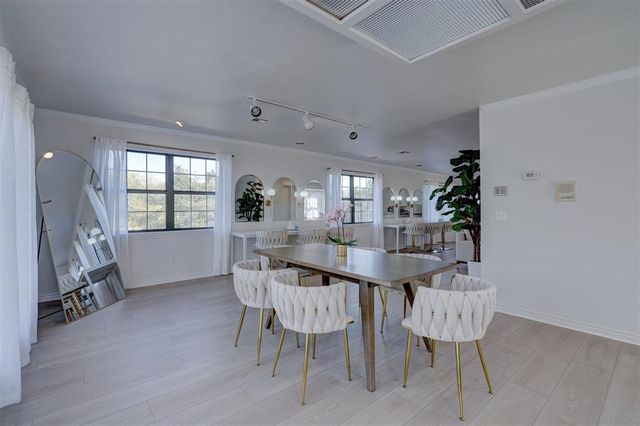 3500 N Coltrane Road, Oklahoma City, OK 73121