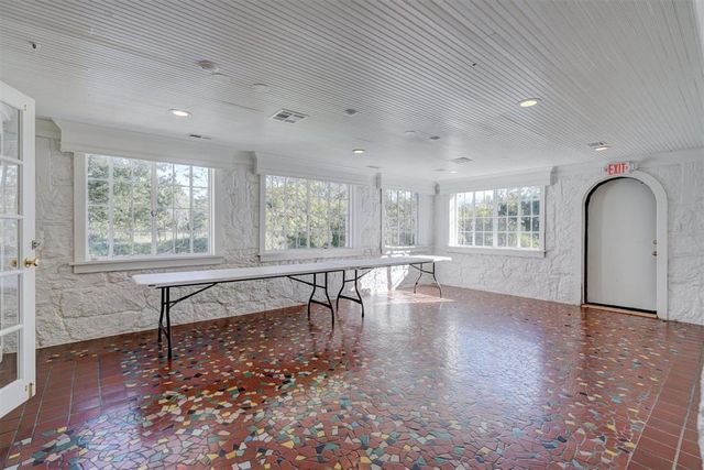 3500 N Coltrane Road, Oklahoma City, OK 73121