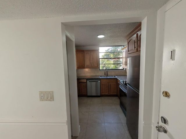 1754 NW 55th Avenue 204, Lauderhill, FL 33313