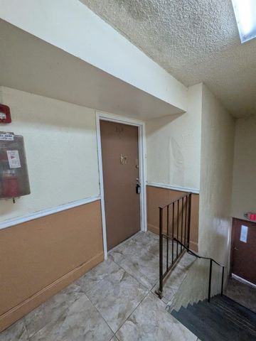 1754 NW 55th Avenue 204, Lauderhill, FL 33313