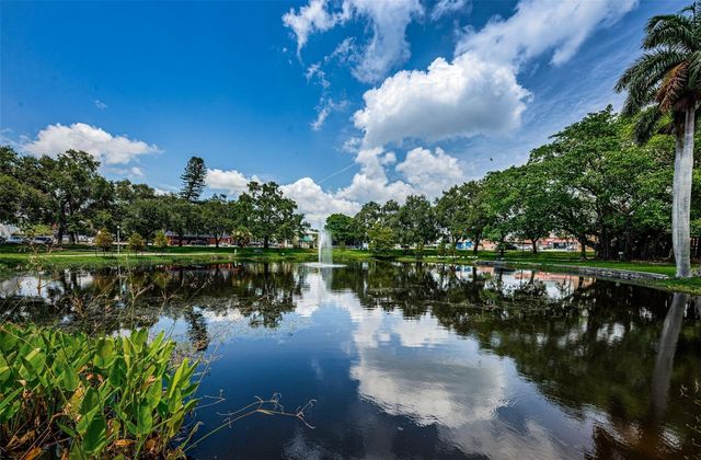 547 15TH STREET N, St Petersburg, FL 33705