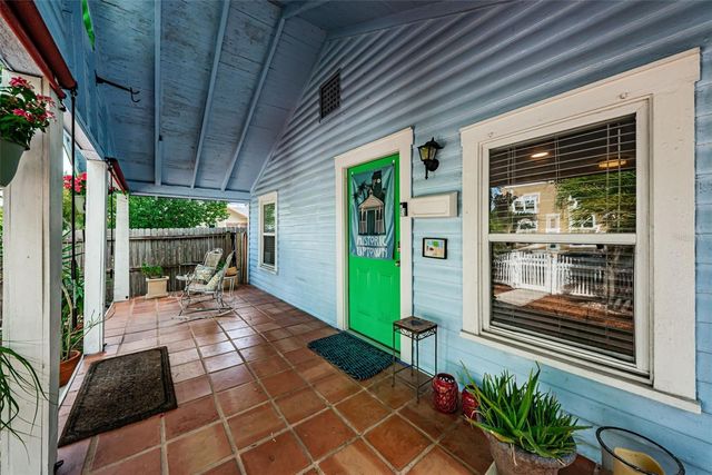 547 15TH STREET N, St Petersburg, FL 33705