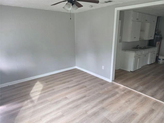 3729 Parrott Avenue, Waco, TX 76707