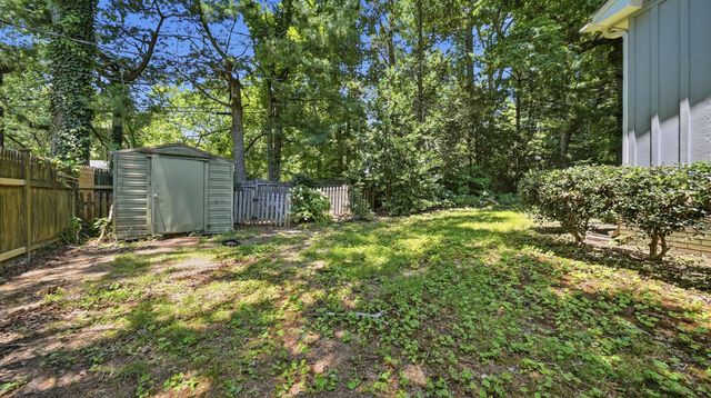 1102 Montvale Circle, Signal Mountain, TN 37377