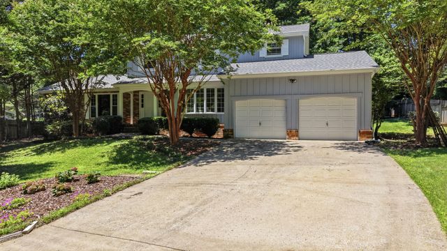 1102 Montvale Circle, Signal Mountain, TN 37377
